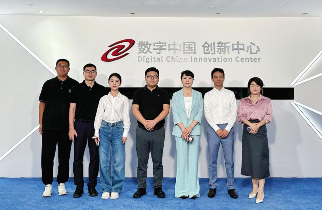 长安汽车杨军华一行到访神州数码和艾弗森贝博ballbet官网，共谋汽车业务创新之道